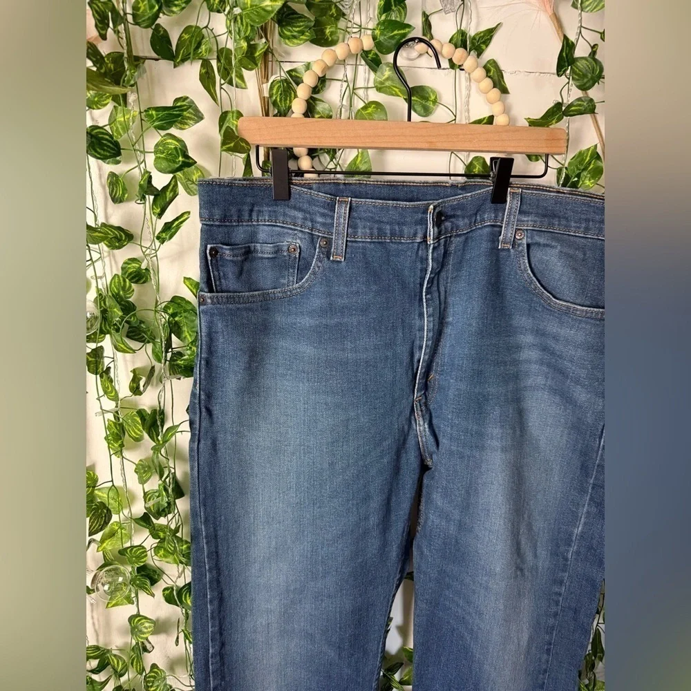 Levi's Blue 505 Relaxed Jeans
